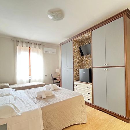 Bed and Breakfast Antico Platano Рим Экстерьер фото